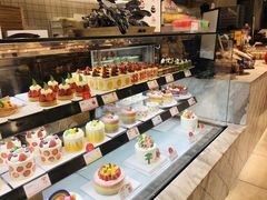 -罗森尼娜(德思勤店)