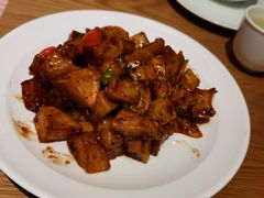-顺风汤馆·广府粤菜(江宸天街店)