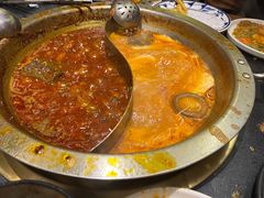 -沸炉重庆老火锅(军事博物馆店)