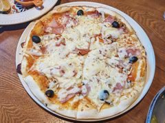 -JINNS锦时 steak&pizza(浸信会礼拜堂旧址店)