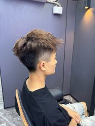 -藤野造型•烫染专业店