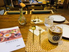 -花十悦·鲜花咖啡餐厅(振业城一期店)