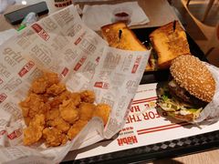 -The Habit Burger Grill 哈比特汉堡(复兴soho店)