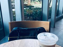 -星巴克(丁香国际商业中心店)