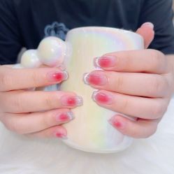 -七彩虹美甲美睫 半永久