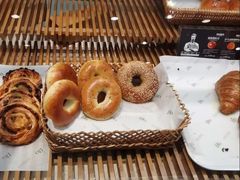 -汉柏麦香德国面包房(海信店)