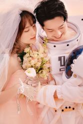 -雪中彩影婚纱摄影·微光艺术中心