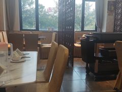 -尹兰楼西北风情餐厅(嘉定店)