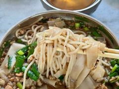 -正宗杨记普洱酸醋米线(总店)