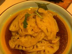麻辣藕片-龙门阵茶屋川菜馆(武康路店)