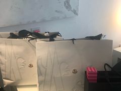 -文艺复兴百货(米兰大教堂广场店)