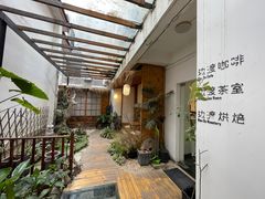-边渡咖啡烘焙店(昙华林店)