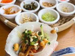 -包整·丝娃娃(一览甲秀楼风景店)