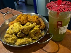 -BHC炸鸡(明洞总店)