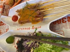 -威记烧嘢·南宁烧烤·超级生牛(绿地店)