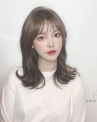 -Hello Lady发型设计