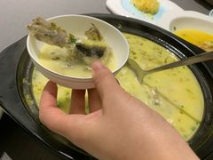 咸菜河豚鱼汤-汇瀛轩