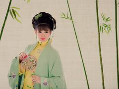 -九月鹰飞汉服摄影工作室