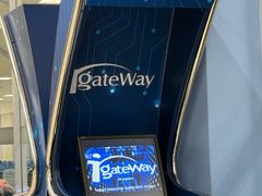 -班达拉奈克国际机场