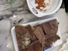 -伊穆祥牛肉面总店·清真