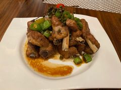 鲜花椒排骨-长白山鲁能胜地瑞士酒店-度假村·怡客全日制餐厅