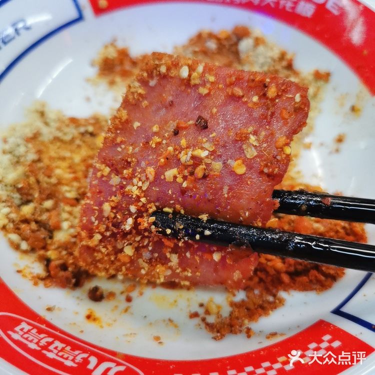 每一样都想吃,奈何肚皮小。