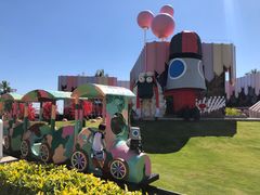 -水桶王国主题餐厅·聚会·生日派对·亲子活动·家庭套餐(亚龙湾希尔顿店)