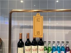 -金滏山·烤肉海鲜火锅自助(襄阳万达店)