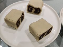 芸豆卷-皇城根北京风味主题餐厅(日照万象汇店)