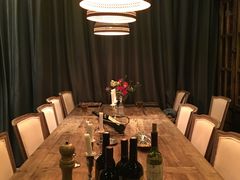 -SISTERS BAR RESTAURANT川意酒馆(嘉善老市H楼店)