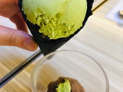 双球冰淇淋-必胜客(集美杏东店)