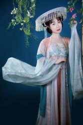 -盘子女人坊古装写真摄影(南京总店)