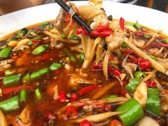 仔姜美蛙-二钳洞庭虾蟹·江湖菜(成都鹭岛店)