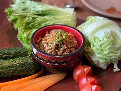 傣族生菜包肉-花马天堂云南餐厅 Lost Heaven(高邮路店)