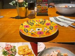 -JINNS锦时 steak&pizza(浸信会礼拜堂旧址店)