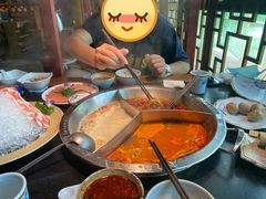 -大龙燚火锅(五一广场店)
