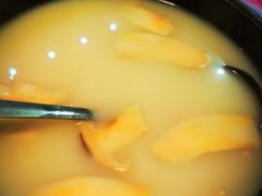 上汤松茸竹荪-香巴拉云南餐厅(华莱坞店)