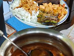 卤肉咖喱饭-富辉粉店·海南咖喱饭