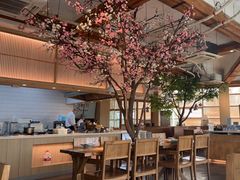 -蜜桃餐厅·伴山(湖滨商业街店)