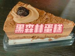 黑森林蛋糕-COSTA COFFEE(恒基名人购物中心店)