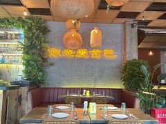 -岔巴精酿啤酒餐吧(南屏街店)