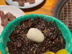 -唯成•韩国炭火烤肉 유성고기