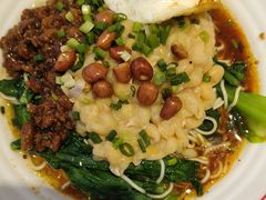 -犟一碗双椒鸡面(得意世界店)