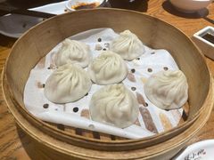 鲜肉小笼-苏小柳手工点心(人民广场分院)