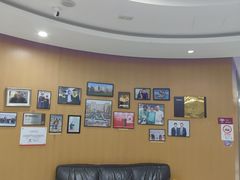 -雅悦齿科(顾村公园店)