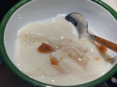 -粉八·云南米线·建水烧烤(常熟路店)