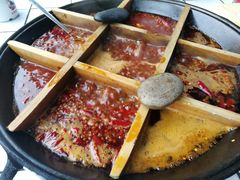 -瓜西西重庆火锅(花溪店)