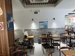 -黄阿姨锅贴大王(万航渡路店)