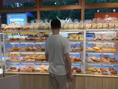 面包甜点陈列柜-85度C(生甜甜圈研究工坊·上海局门店)