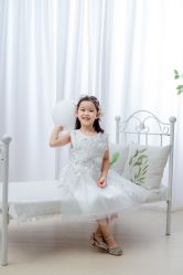 -小熊维尼高端儿童摄影(宝安旗舰店)